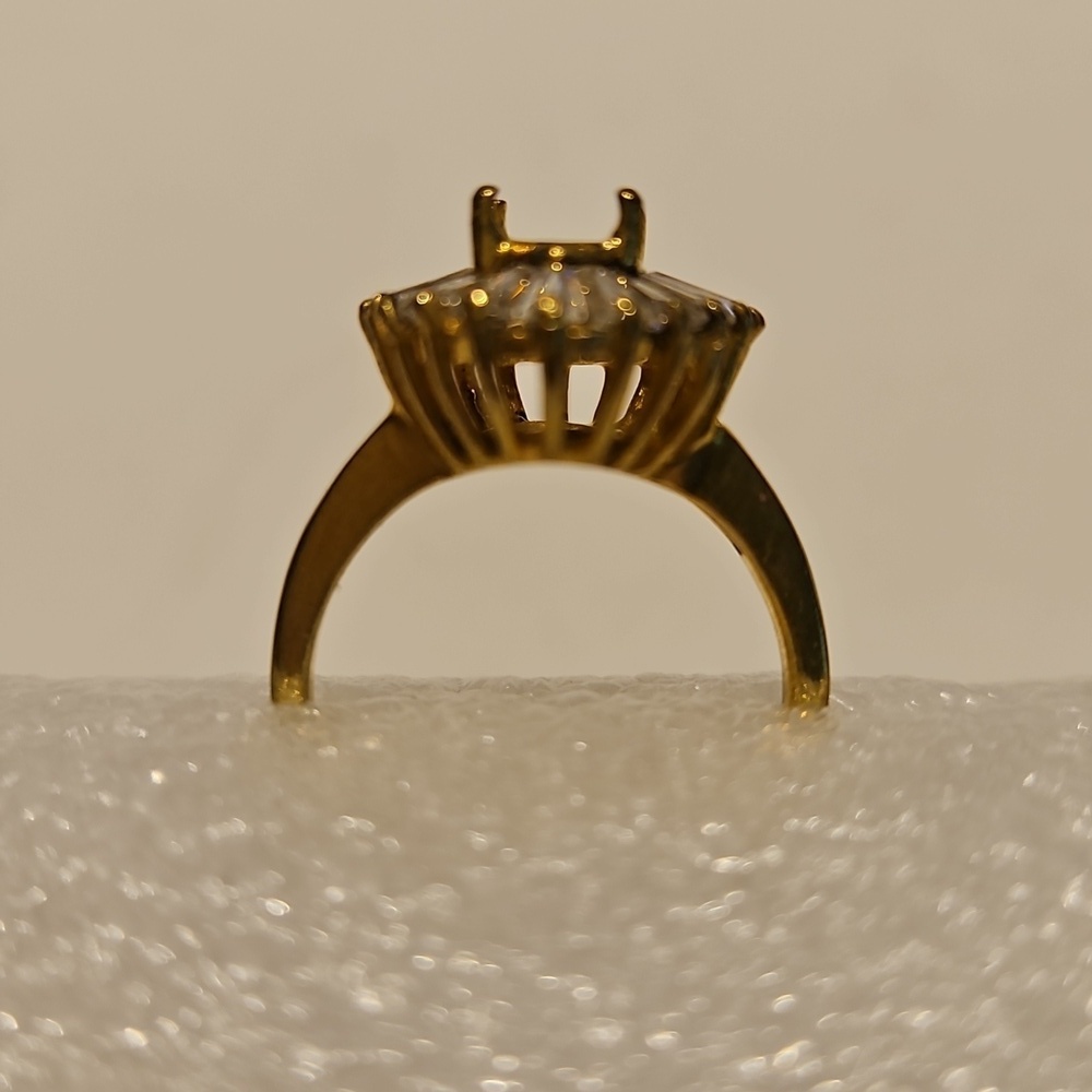 4 Goldtone & Rhinestone 6.5 Women's Prong Ring Setting - Picture 6 of 11